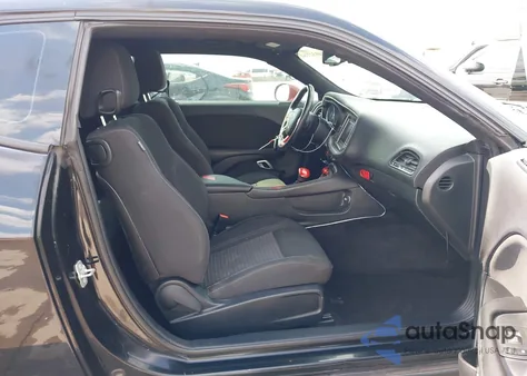 2019 Dodge Challenger Sxt z USA, uszkodzony, nr VIN 2C3CDZAG9KH503434